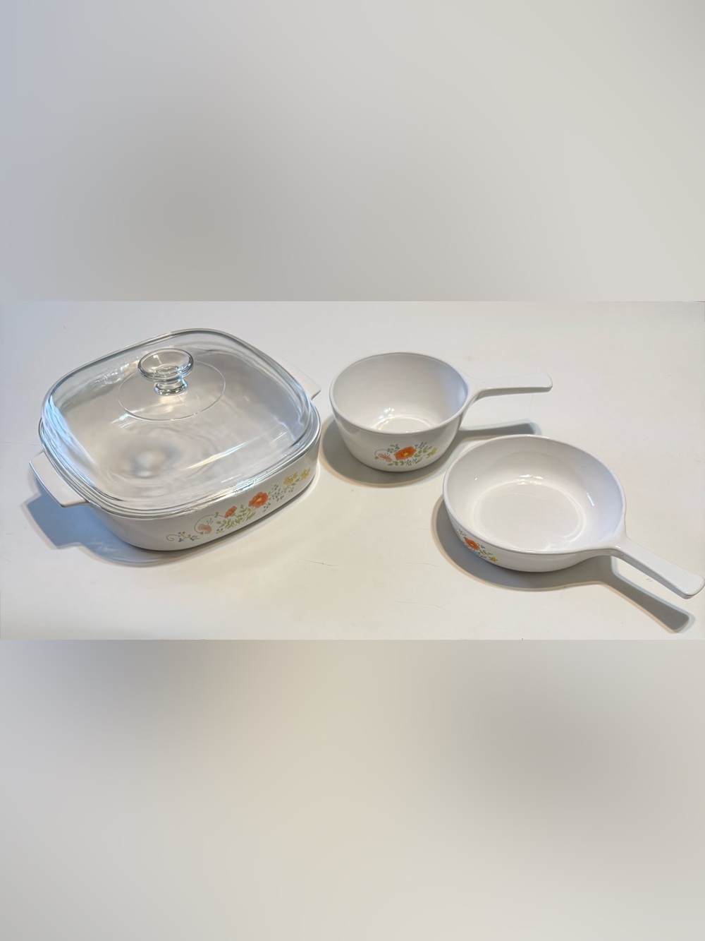 VINTAGE CORNINGWARE bundle - Picture 2 of 16